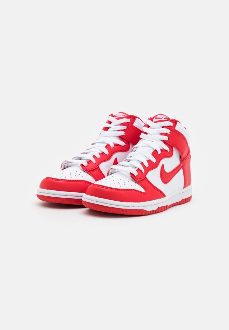 Nike Dunk High "Varsity Red"