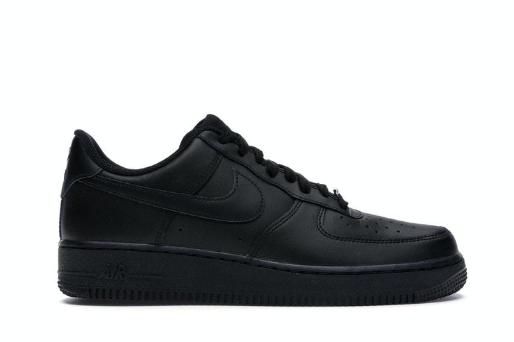 Nike Air Force 1 &