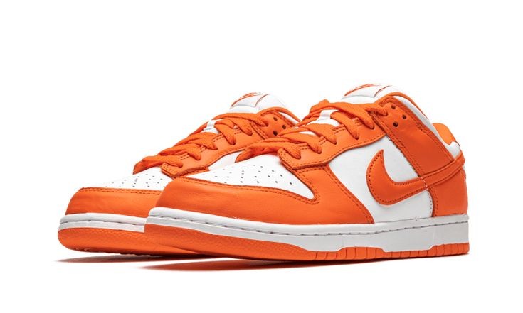 Nike Dunk Low "Orange Blaze"